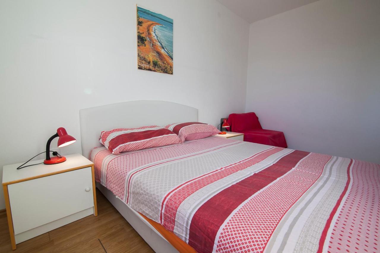 Apartments Radic Bol Esterno foto